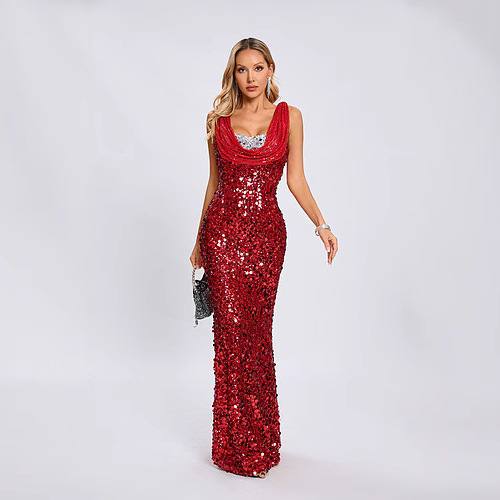 Europe and the United States cross-border new stitching sequins red Christmas explosions dress independent station hanging neck sexy dress wholesale