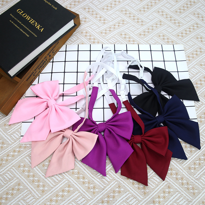 Suministro directo de fábrica llano vino rojo negro azul marino pluma hecha a mano raíz otoño estilo de la universidad arco collar flor pajarita JK