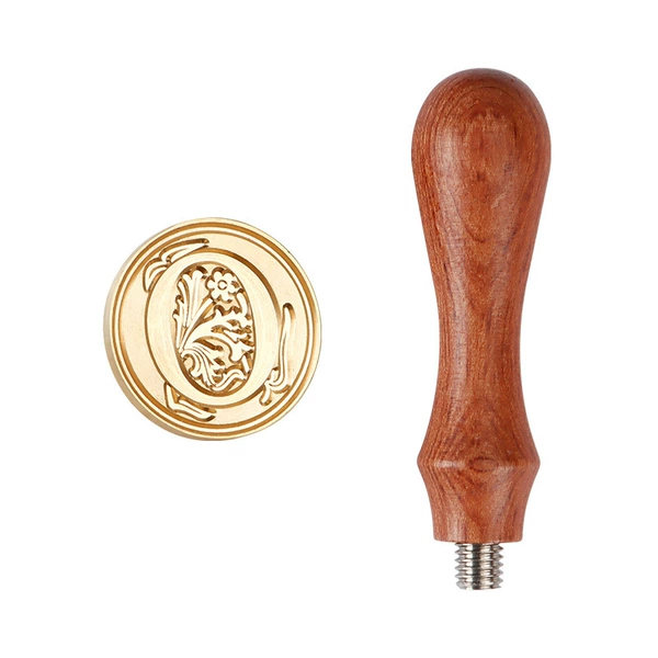 Rosewood handle + fancy letter O