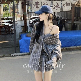 半身裙;连衣裙;女式T恤