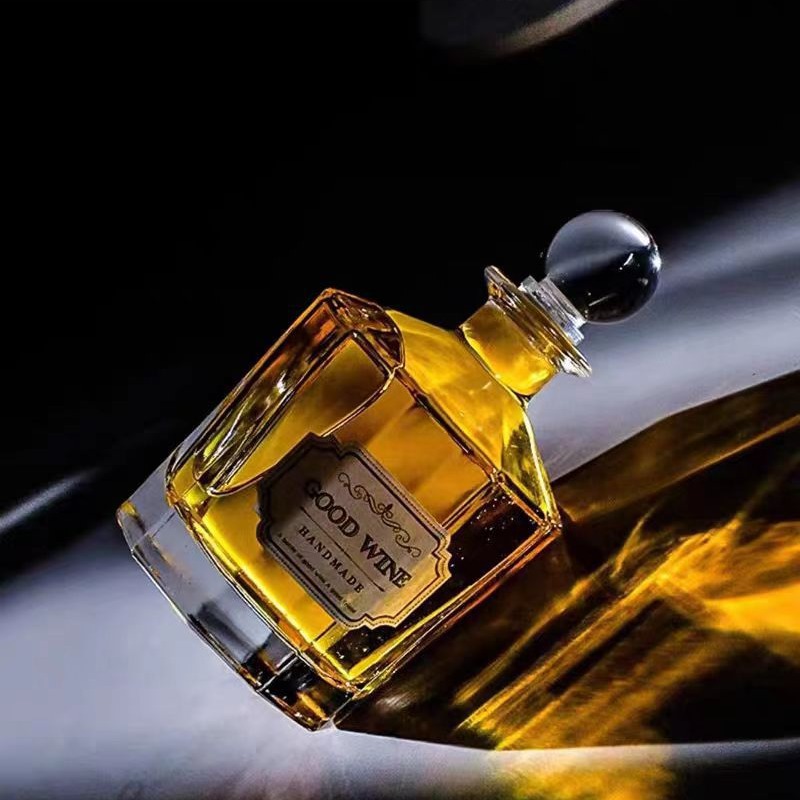 高档水晶玻璃盖酒瓶木盖果酒洋酒瓶创意咖啡饮料分装瓶 密封罐