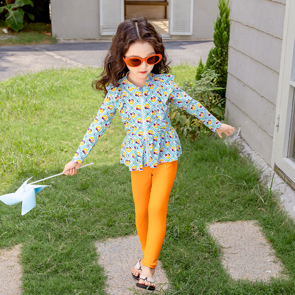 2025 South Korea children's swimwear girls long sleeve trousers sunscreen swimwear cute quick-drying swimwear manufacturers wholesale