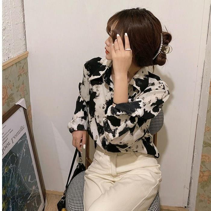 Vintage Hong Kong-style Dairy Blizzard Style Shirt Women's Spring and Autumn Western Style Top Long-sleeved Fashionable Loose Stacked Inner Shirt Vintage Hong Kong-style Dairy Blizzard Style Shirt Women's Spring and Autumn Western Style Top Long-sleeved Fashionable Loose Stacked Inner Shirt
