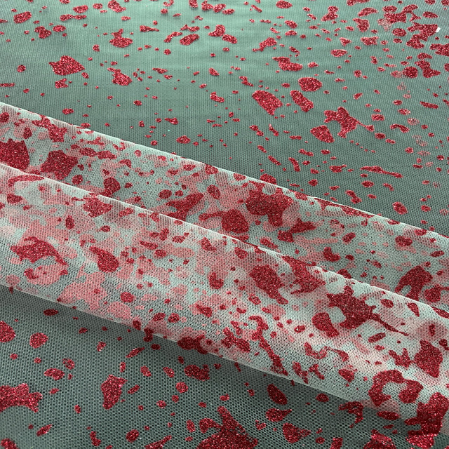Fabricantes promocionales de bajo precio red irregular pulverización de tinta impresa de tela tela de vestido de novia