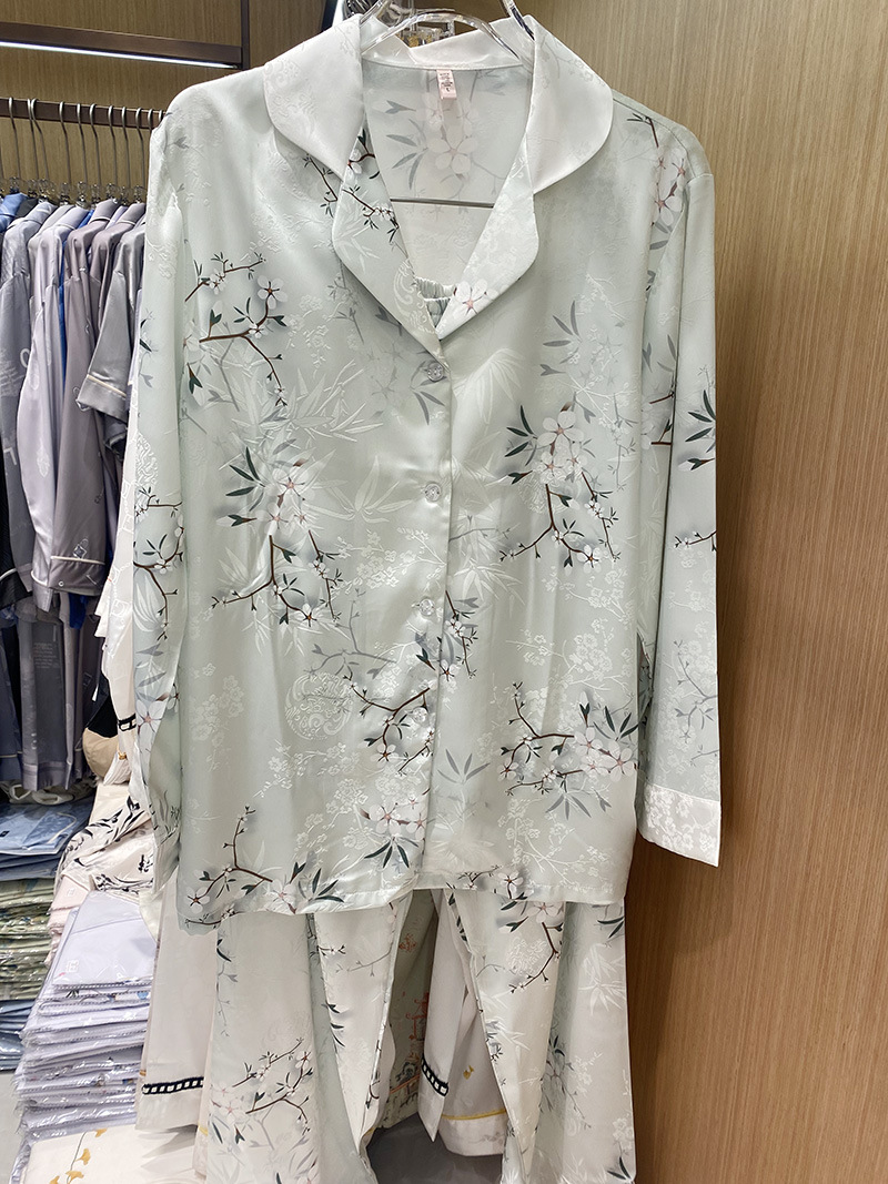 흐르는 듯한 컬러감 - 긴팔, 바지