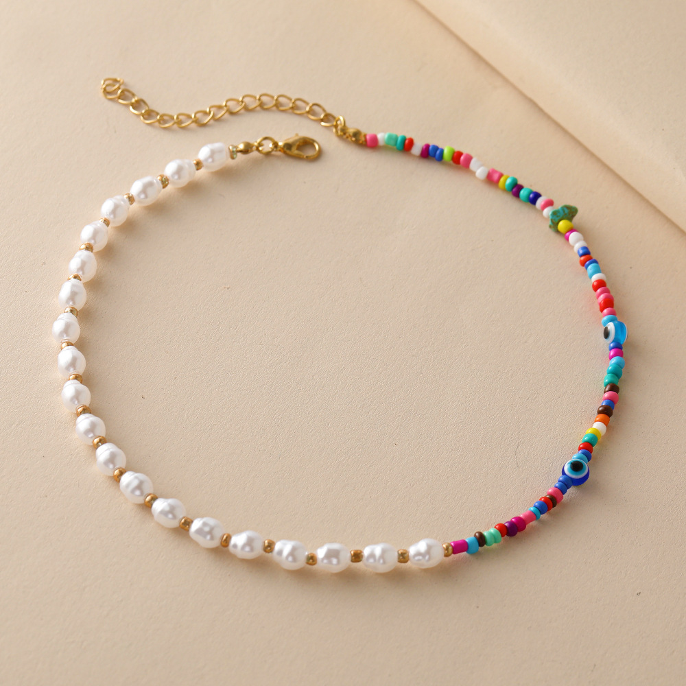 Trendy Bohemian Short Hand-beaded Colorful Rice Bead Necklace Pearl Rice Bead Mix And Match Clavicle Chain display picture 6