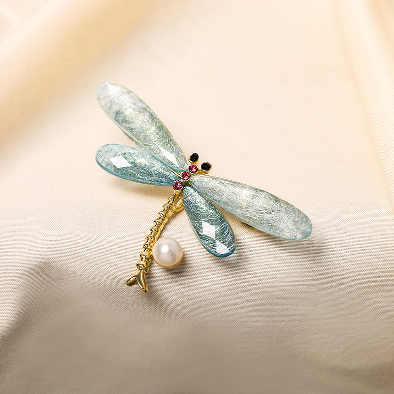 Freshwater pearl temperament fashion corsage new blue dragonfly elegant brooch fixed clothes to prevent exposure_voghion.com