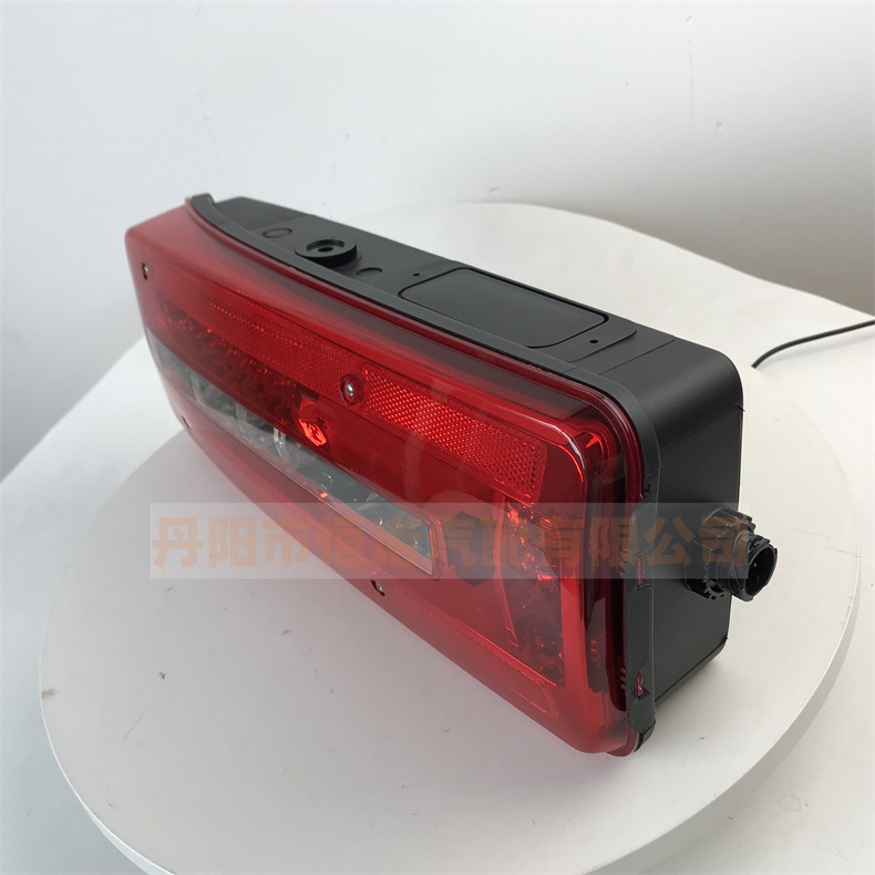 [Hennuo] adaptarse a Alemania MAN nuevo camión pesado LED conjunto de luces traseras camión bomberos fabricante de luces Europa