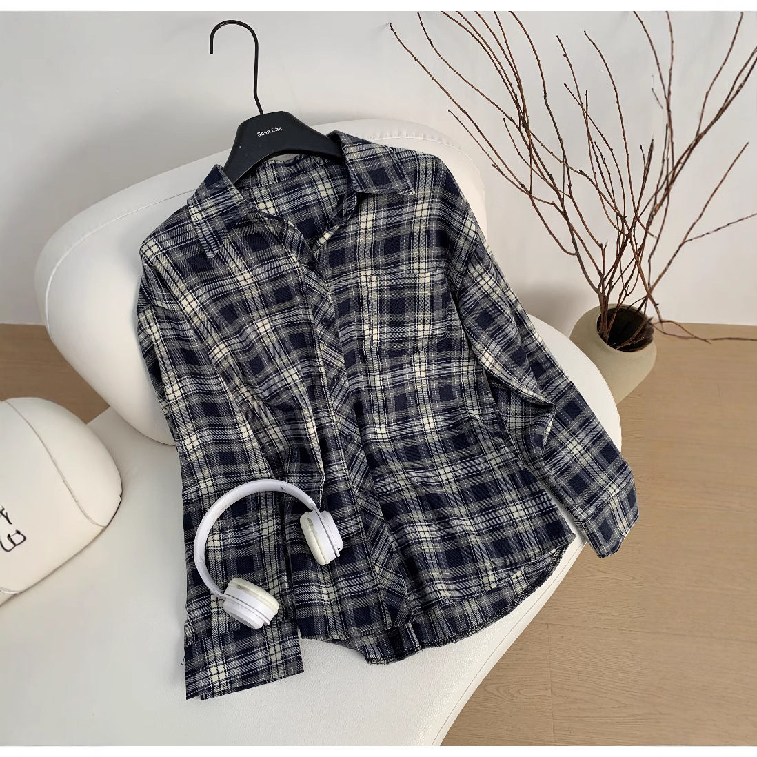 통근자 전문 통근자 여성 복고풍 스타일 이른 가을 셔츠 현대 격자 무늬 외부 착용 여성 내부 셔츠