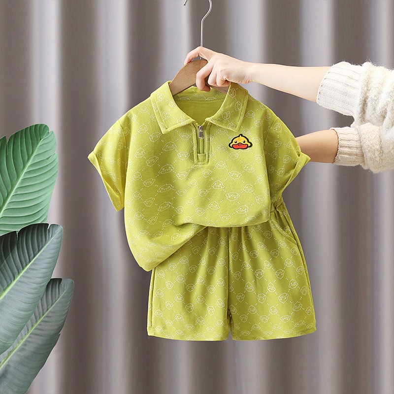 7120 Little Yellow Duck Boy Traje de verano Estilo occidental Camisa POLO de manga corta delgada para niños Estilo de verano Red de Internet Juego de dos piezas de verano