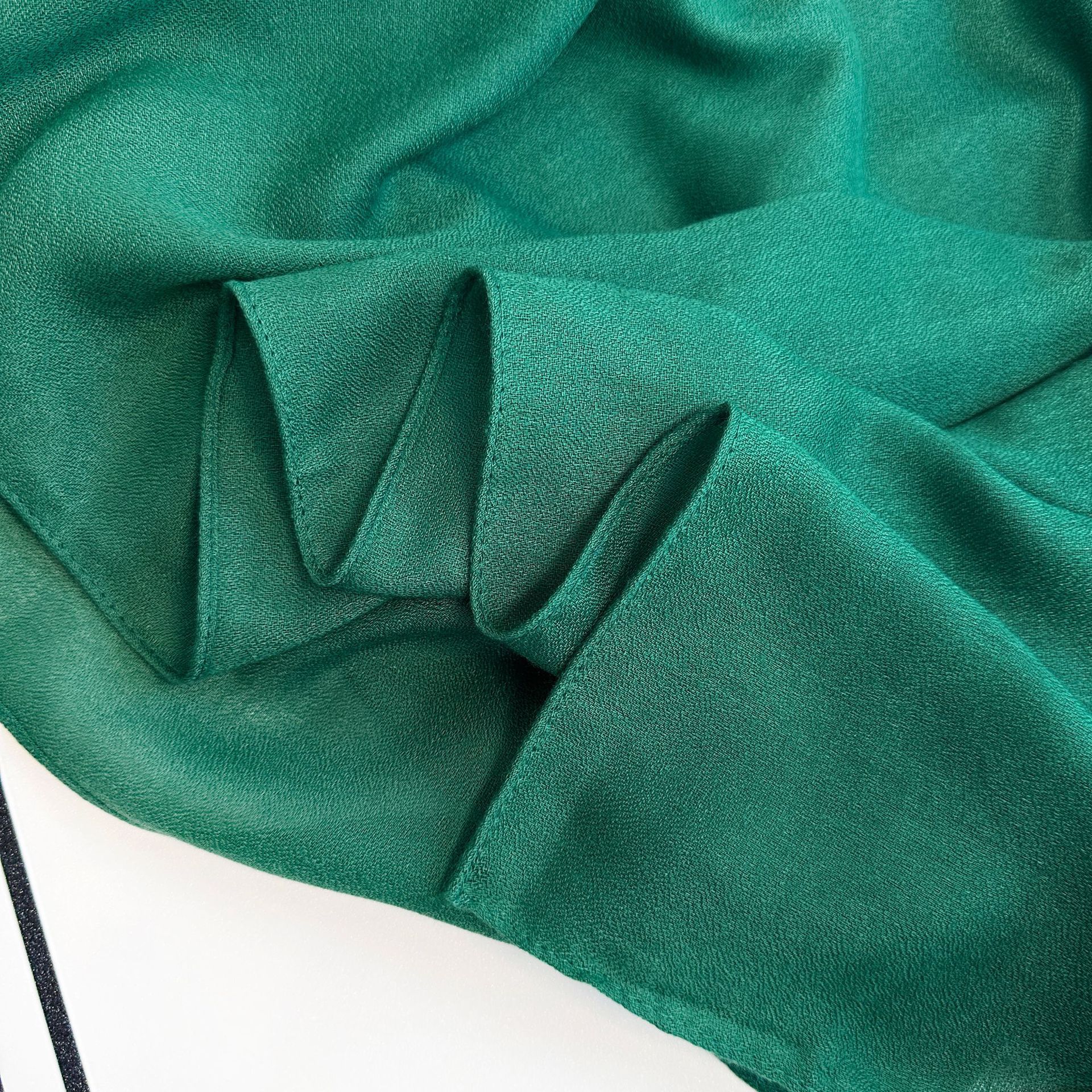 Sciarpa lunga da donna in cotone e canapa 2023 autunno/inverno tinta unita monocromatica multicolore_voghion.com