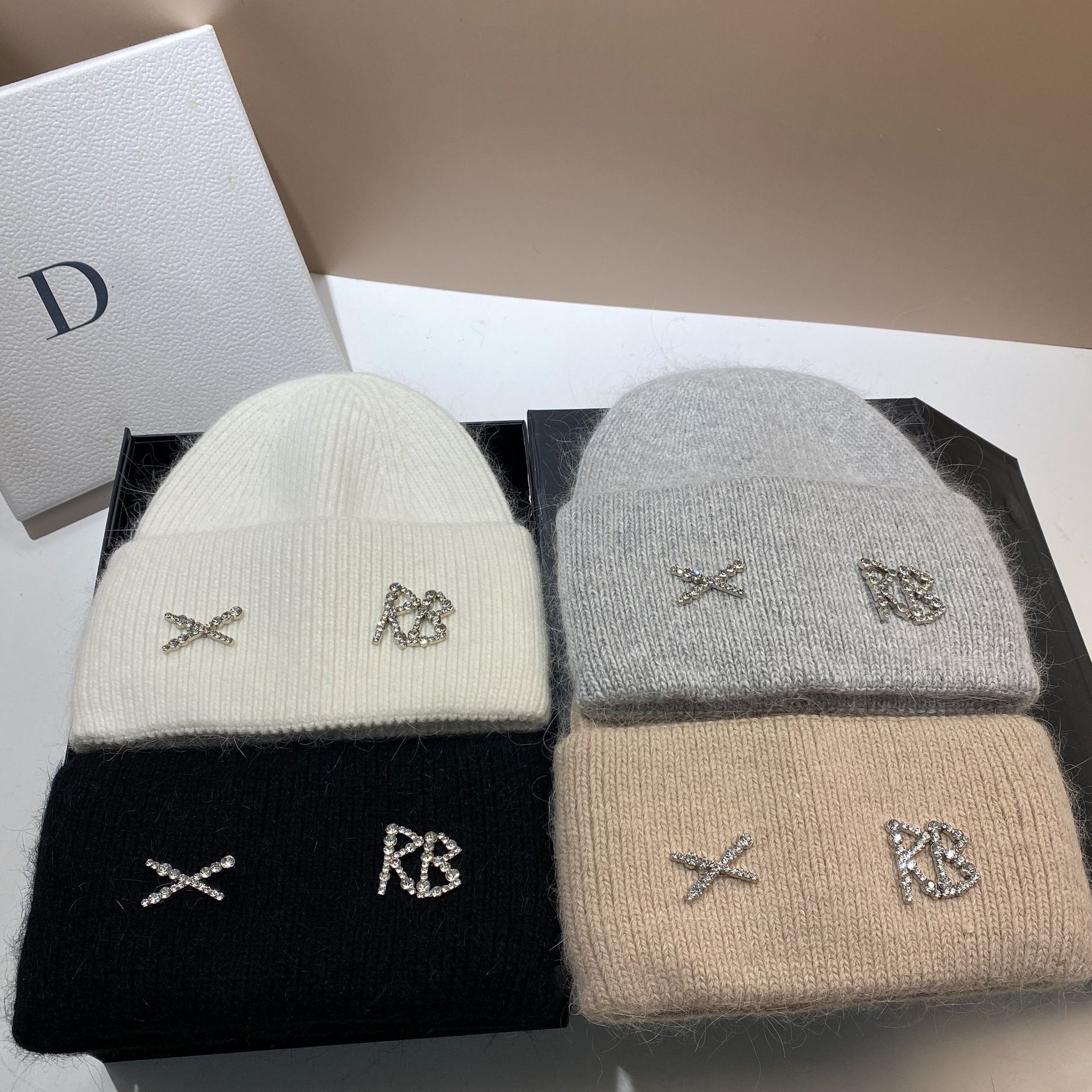 Rabbit hair double knit hat thick plush warm soft waxy sleeve winter cold windproof ear protection hat_voghion.com