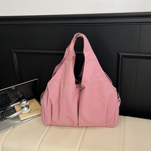 2026�¿��������μ�����Ů��ͨ�ڕr�д�������ɫ���º��s���e��