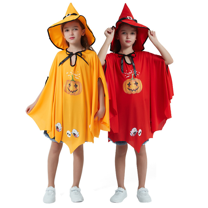 国境を越えてハロウィーンの子供服マントのキャラクターが衣装の魔女カボチャの衣装セットを演じる|undefined