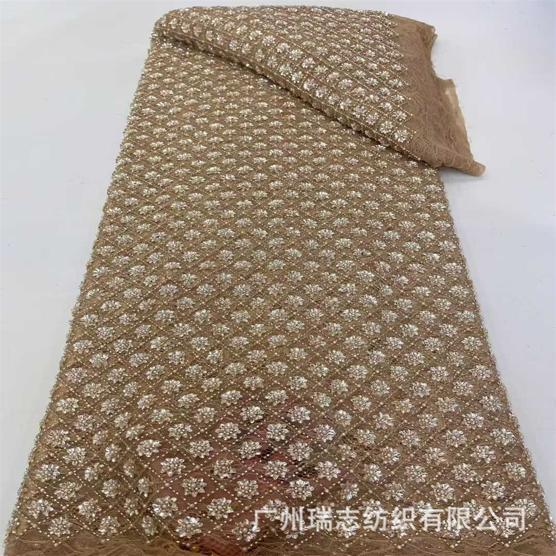 新款几何菱形蕾丝花边面料婚纱礼服时尚服装重工珠管刺绣布料LACE