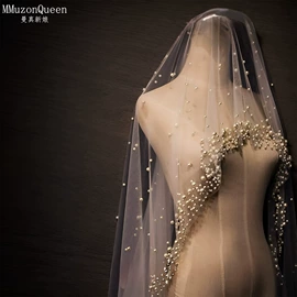 头纱;披肩;袖套