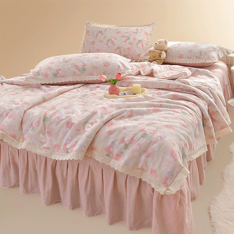 Производитель поставляет 100% хлопковую двухслойную пряжу, чистое хлопковое кружево, стильная юбка для кровати, летнее одеяло, комплект из четырех предметов, летнее одеяло с принтом, оптовая продажа