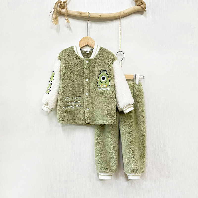 100-160cm子供の兄のスポーツ風野球服冬のサンゴの毛の保温の女の子の洋風のカーディガンのパジャマ