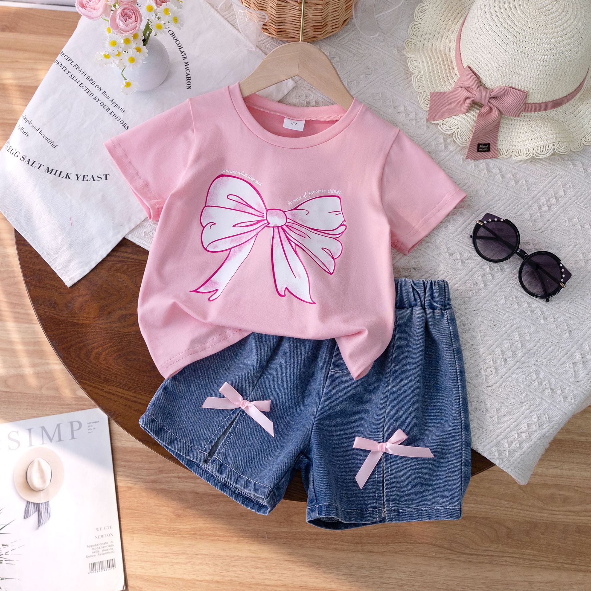 European and American Girls' Summer Casual Versatile Outing Solid Color Round Neck Short-Sleeved T-Shirt Bow Denim Shorts Suit