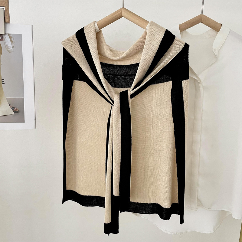 Mantón de protección solar de punto para mujer primavera y verano habitación con aire acondicionado moda Navy estilo costura contraste color desgaste exterior pequeño chal collar falso