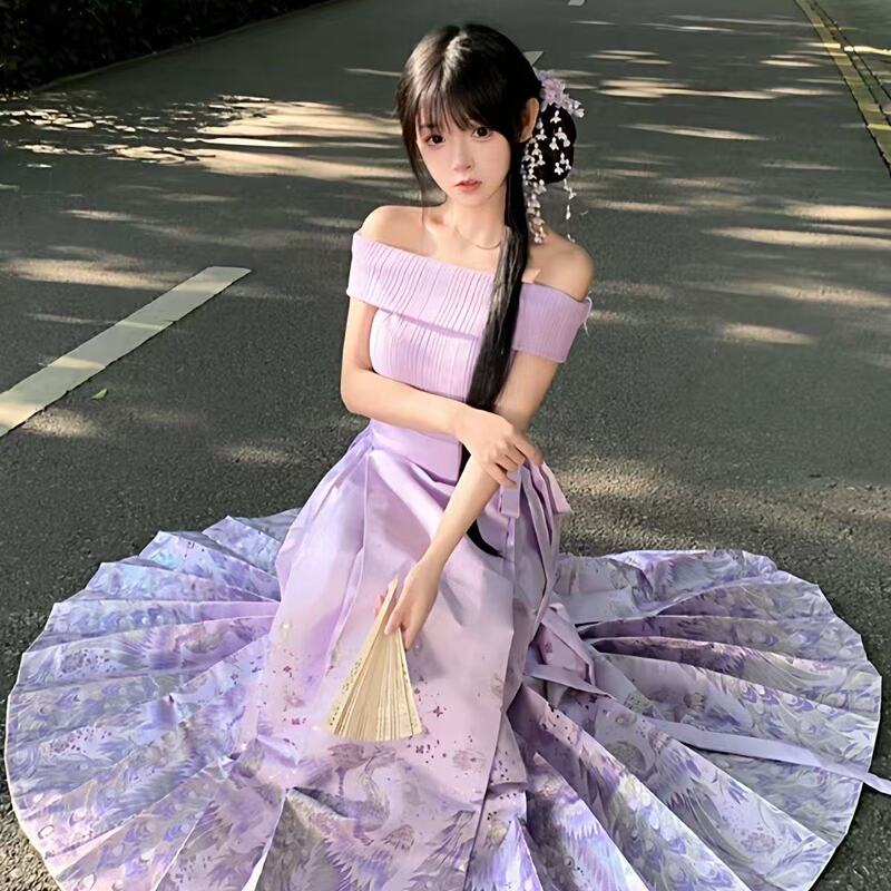 Original Chinese-Style Hanfu with a Blend of Chinese and Western Elements, Purple One-Piece Modified Mamian Suit for Daily Wear, Elegant and Slimming Original Chinese-Style Hanfu with a Blend of Chinese and Western Elements, Purple One-Piece Modified Mamian Suit for Daily Wear, Elegant and Slimming