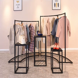 服装陈列架;衣帽架;展示衣架