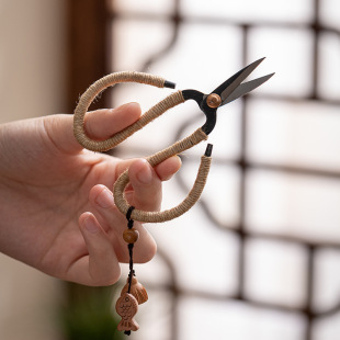 Small scissors cutting tea bag tea cutting bubble bag tea special scissors tea ceremony retro Chinese tea fabric tea set accessories