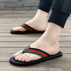 Flip-flops men's trendy 2024 new summer outer wear non-slip soft sole wear-resistant feet fashionable beach men's sandals