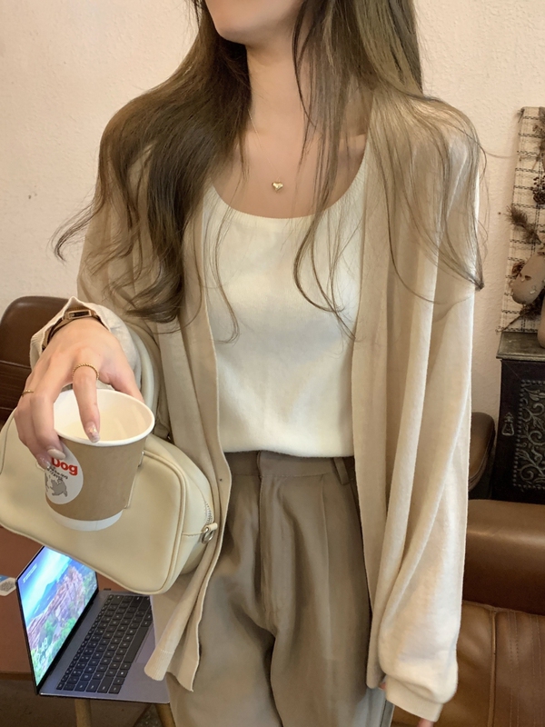 早秋薄款外套女装2025新款松弛感慵懒风宽松外搭针织开衫上衣|undefined