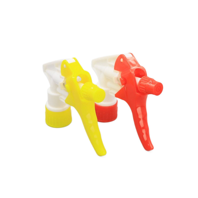 Ugello spruzzatore tipo d per bottiglie e innaffiatoi_voghion.com