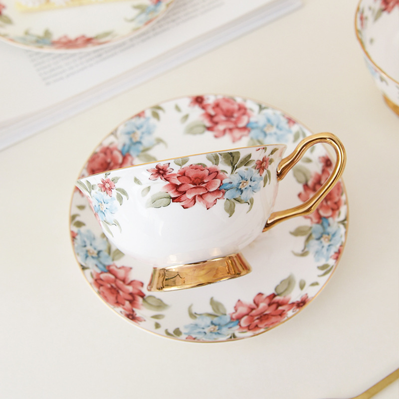 Taza de café pintada a mano con borde dorado, juego de colores bajo vidriado de estilo europeo, taza sencilla, taza de cerámica con caja de regalo, estilo retro