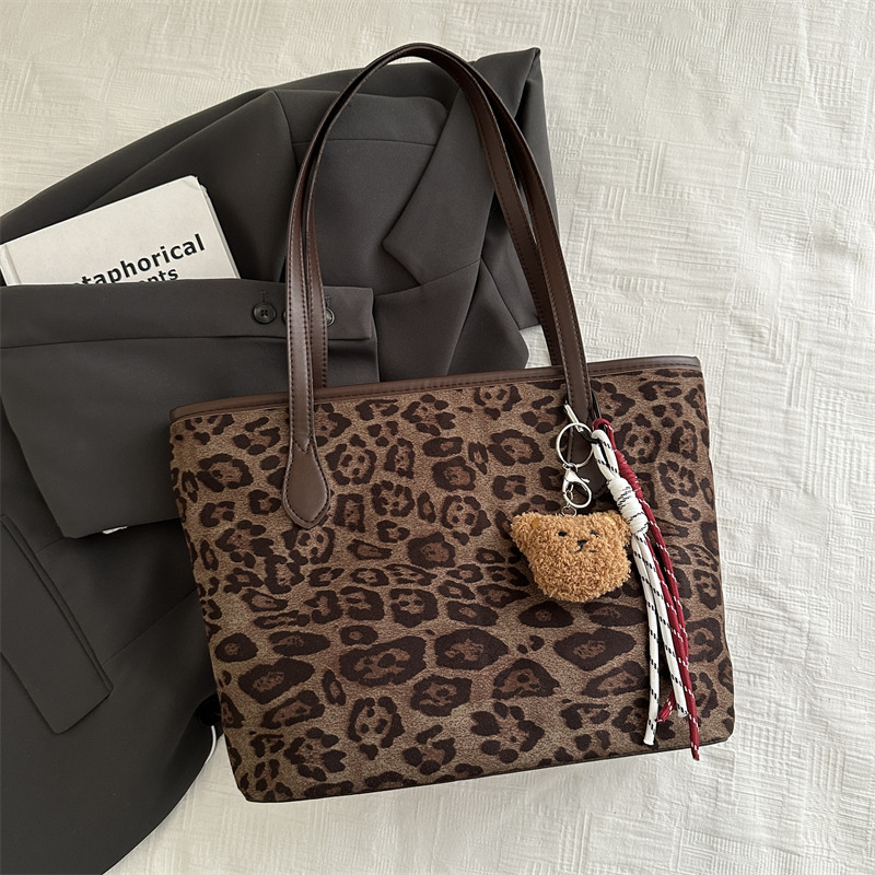 2024 nuevo otoño y invierno de gran capacidad de transporte de hombro relajado bolso de brazo retro moda leopardo bolso de mujer