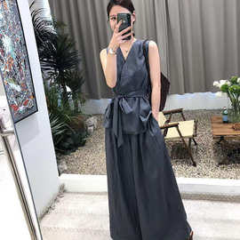 96238现货韩系高级感气质V领气质无袖收腰上衣夏高腰阔腿裤两件套