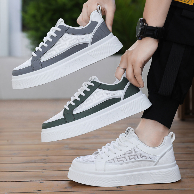 Zapatos de hombre transfronterizos 2025 verano nuevos zapatos deportivos casuales zapatos de plataforma aumentados versión coreana de los zapatos blancos de moda al por mayor