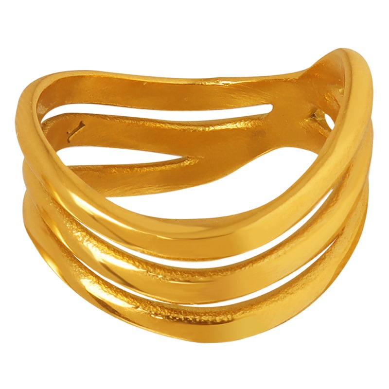 Europa y América de alta gama de moda de acero de titanio chapado en oro de 18K No se desvanece personalidad de la moda de lujo ligero todo-Partido anillo de joyería femenina al por mayor