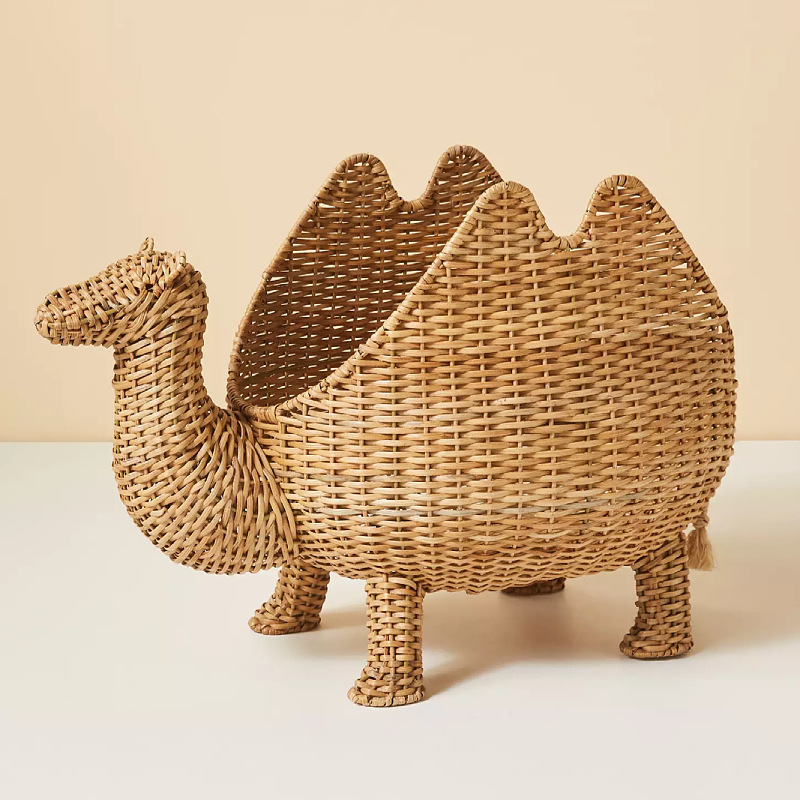 Animal tejido a mano camello decoración de caña cubierta juguete de dibujos animados cesto de almacenamiento de basura caja de almacenamiento cesto de caña