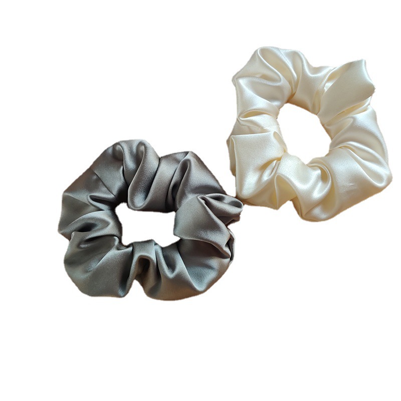 Scrunchie in seta di gelso accessorio per capelli lusso fatto a mano_voghion.com