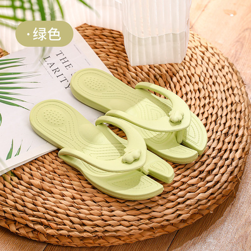 Travel folding flat flip-flops for women, fashionable and versatile, soft-soled, non-slip, wear-resistant, portable hotel slippers