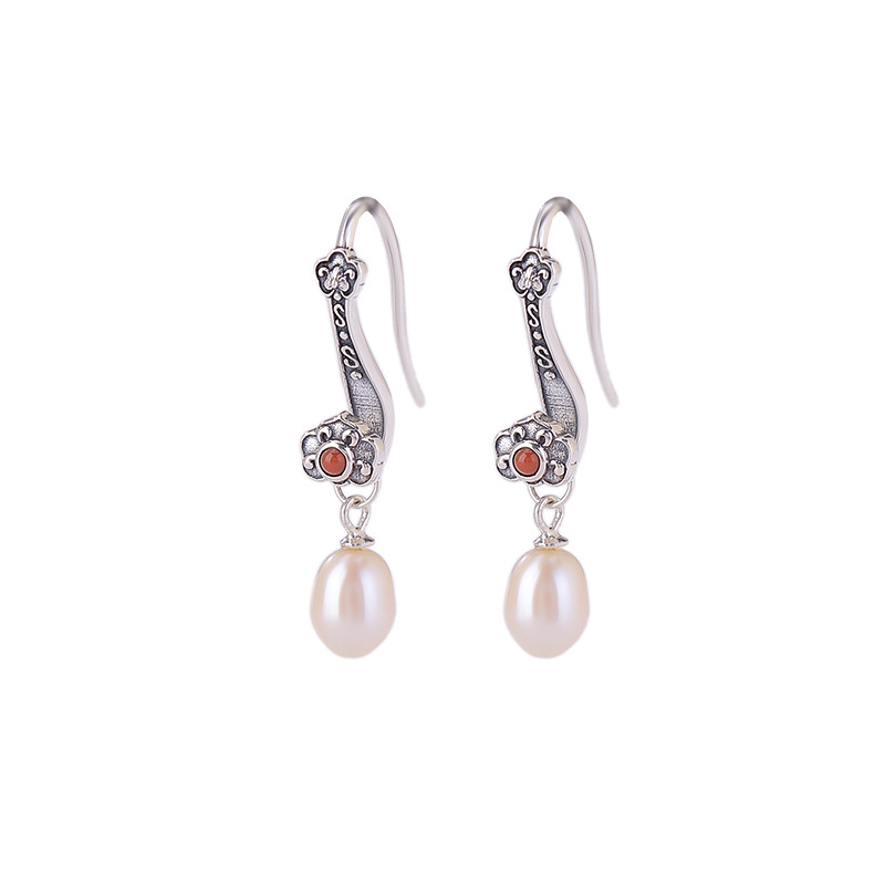 Bông tai móc bạc S925 đính ngọc trai nước ngọt họa tiết Ruyi may mắn — Một cặp