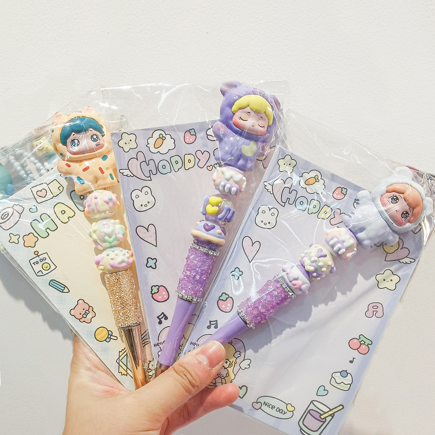 Transmisión en vivo de red caja ciega de aceite pesado de aceite pesado de pintura a mano bolígrafo de bola Llorando bebé SP Pequeño Bean Bean dibujado a mano bolígrafo de granos