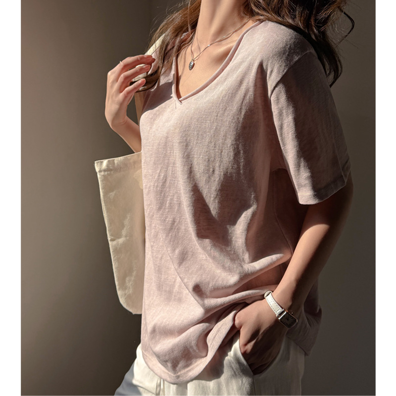 Selección estricta coreana suelta camiseta de mangas cortas mujeres primavera y verano con cobertura de carne para adelgazar se puede usar hombro en V cuello camiseta de base superior