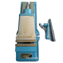 �M��̨���Q�Ă�Ʒ�ƺã����]̨�������־���Һ�����Q�����ǹ�̨�Q