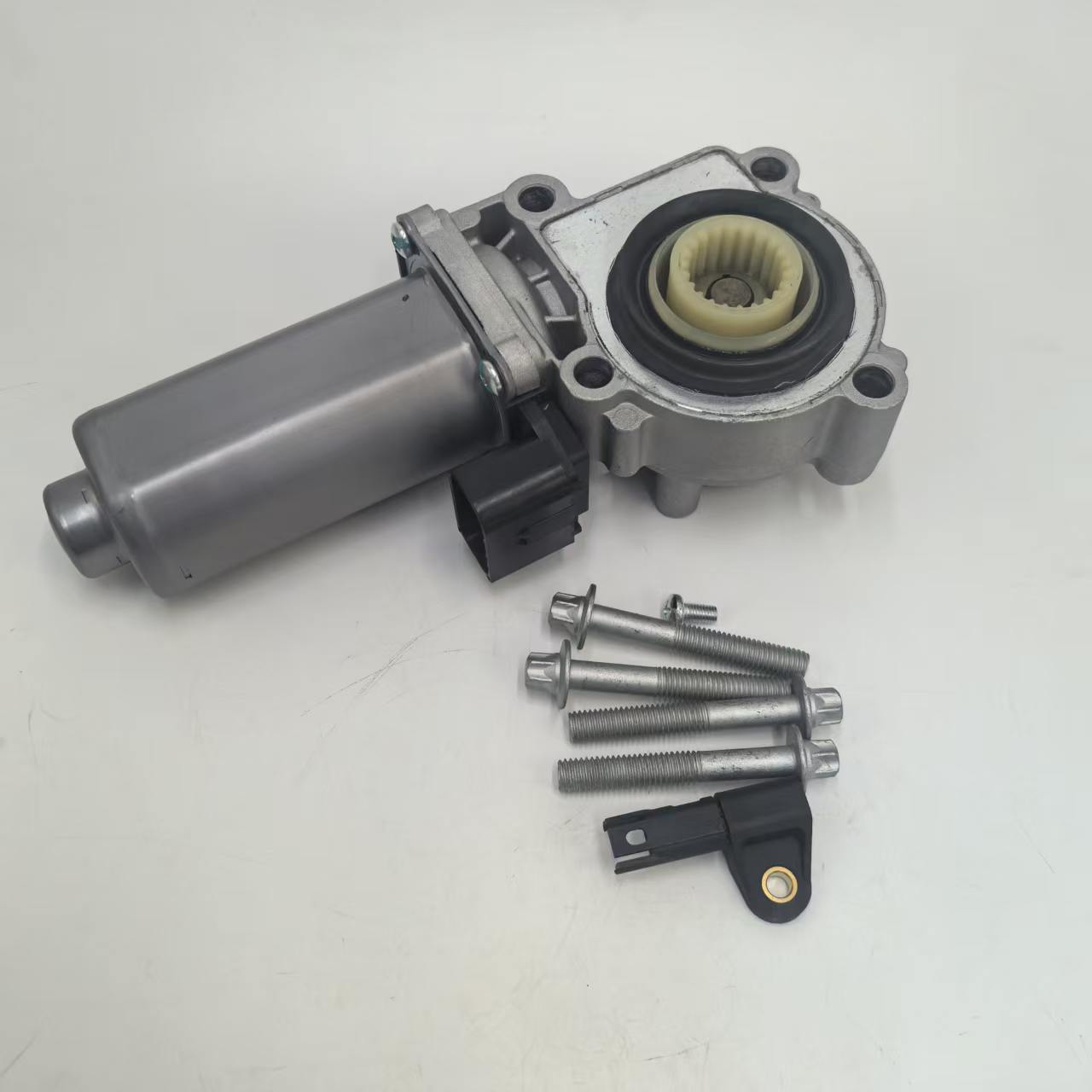 600-939 IGH500040 29010-1LA0A is suitable for Land Rover models from 2005 to 2018