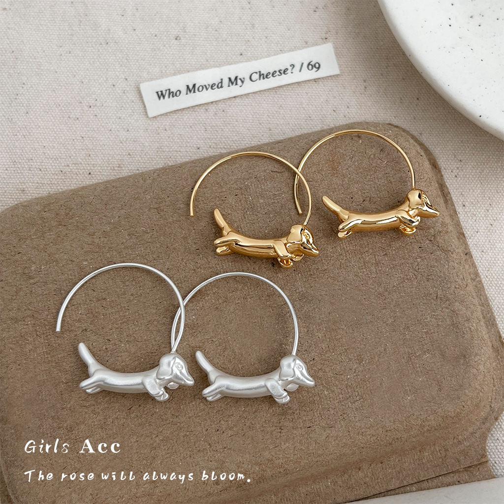 未标题-3_0002_耳语场景新水印 拷贝 3.jpg