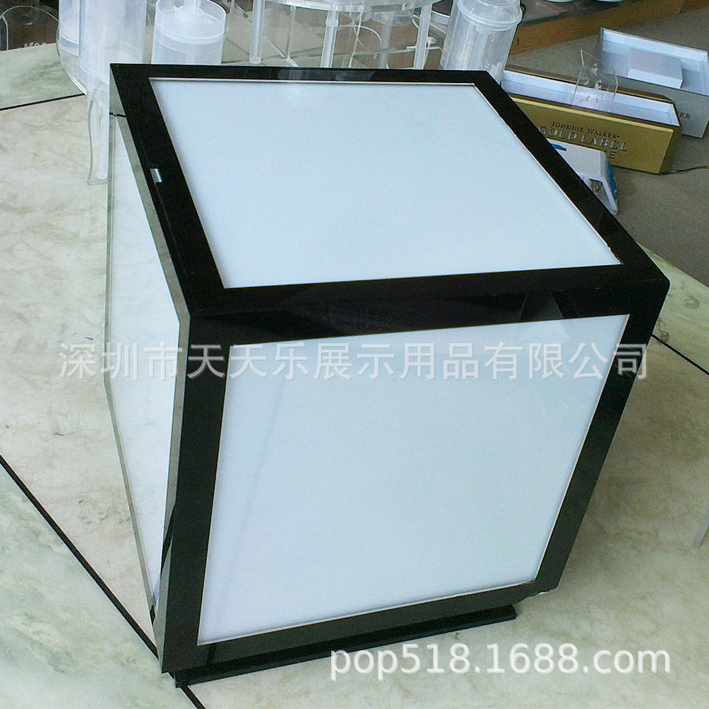 厂家直销优质LED灯亚克力展示架 高档产品化妆品有机玻璃广告灯箱