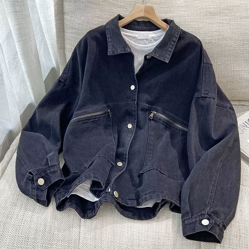 Denim jacket with zipper, loose fit