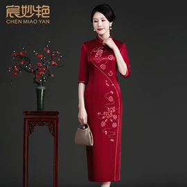 中老年休闲套装;连衣裙;旗袍