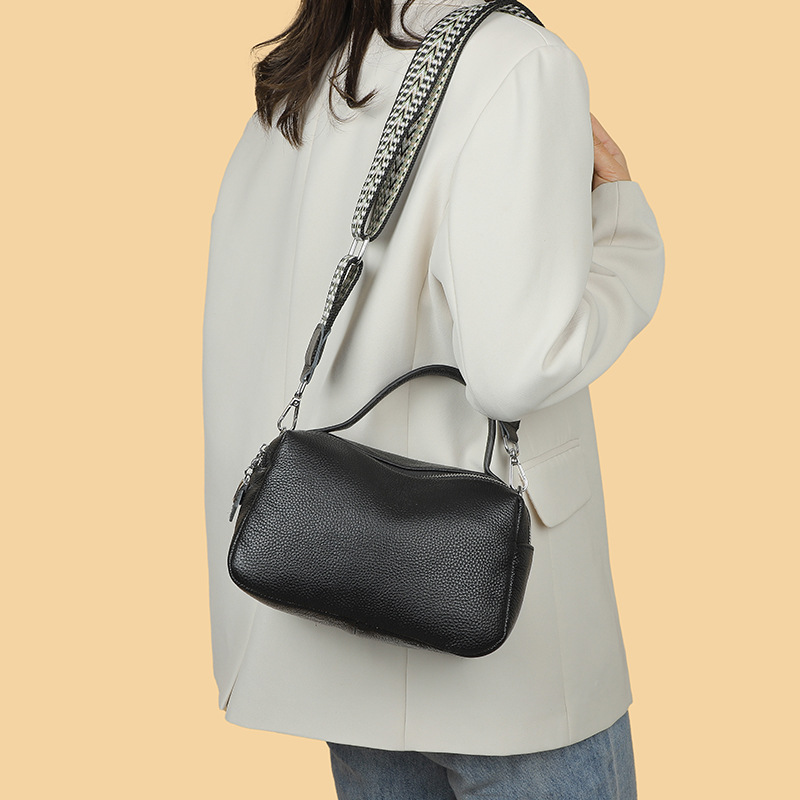Retro Fashion Genuine Leather Boston Bag Classic Simple Double Zipper Large Capacity Pillow Bag Commuter Crossbody Women's Bag - Thumbnail 3
