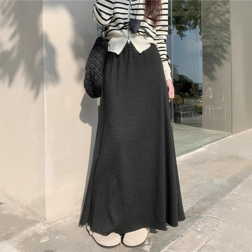 Slim MM Knitted Glutinous Rice Half Umbrella Skirt Women's 2024 Autumn/Winter New Casual Style High-Waisted Hip-Hiding Flowy A-Line Dress