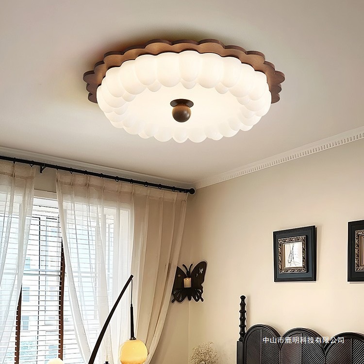 Estilo antiguo retro madera de nogal color wabi-jifeng dormitorio lámpara de techo lámpara de dormitorio principal viento crema habitación de los niños libro lámpara de habitación